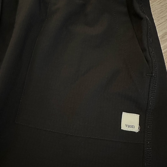 Vuori quick dry joggers - Picture 2 of 4